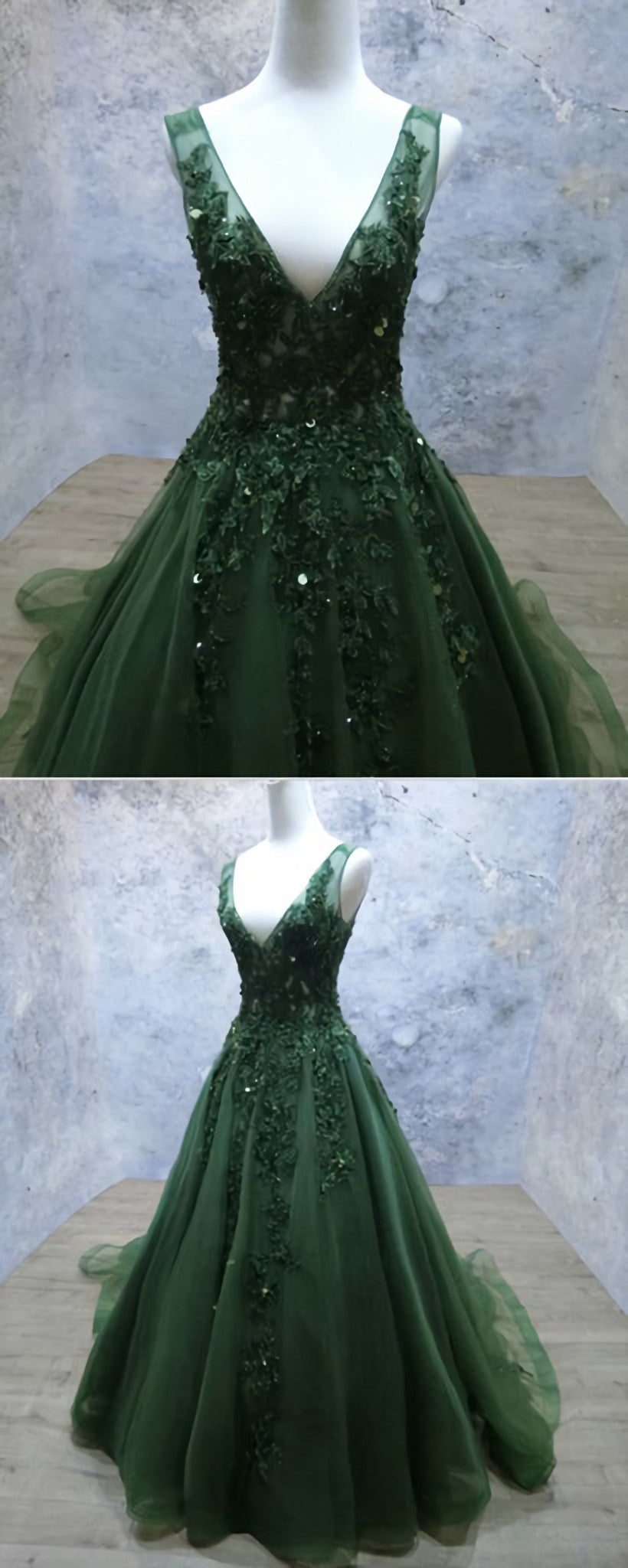Dark Green Tulle Long Lace Appliques V Neck Prom Dress