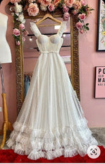 Princess Ivory Lace Sweetheart A Line Long Prom Dresses