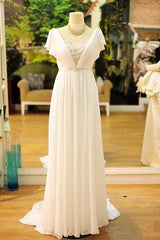 Popular Vintage Wedding Dresses Bohemia Short Sleeves Beads Peals Chiffon Bridal Dress